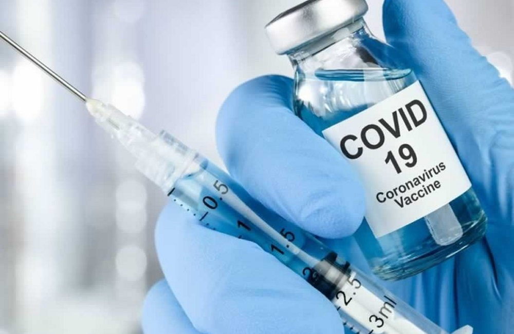 Những dấu hiệu nào cho thấy bạn có thể gặp nguy hiểm sau khi tiêm vắc xin phòng COVID-19? 